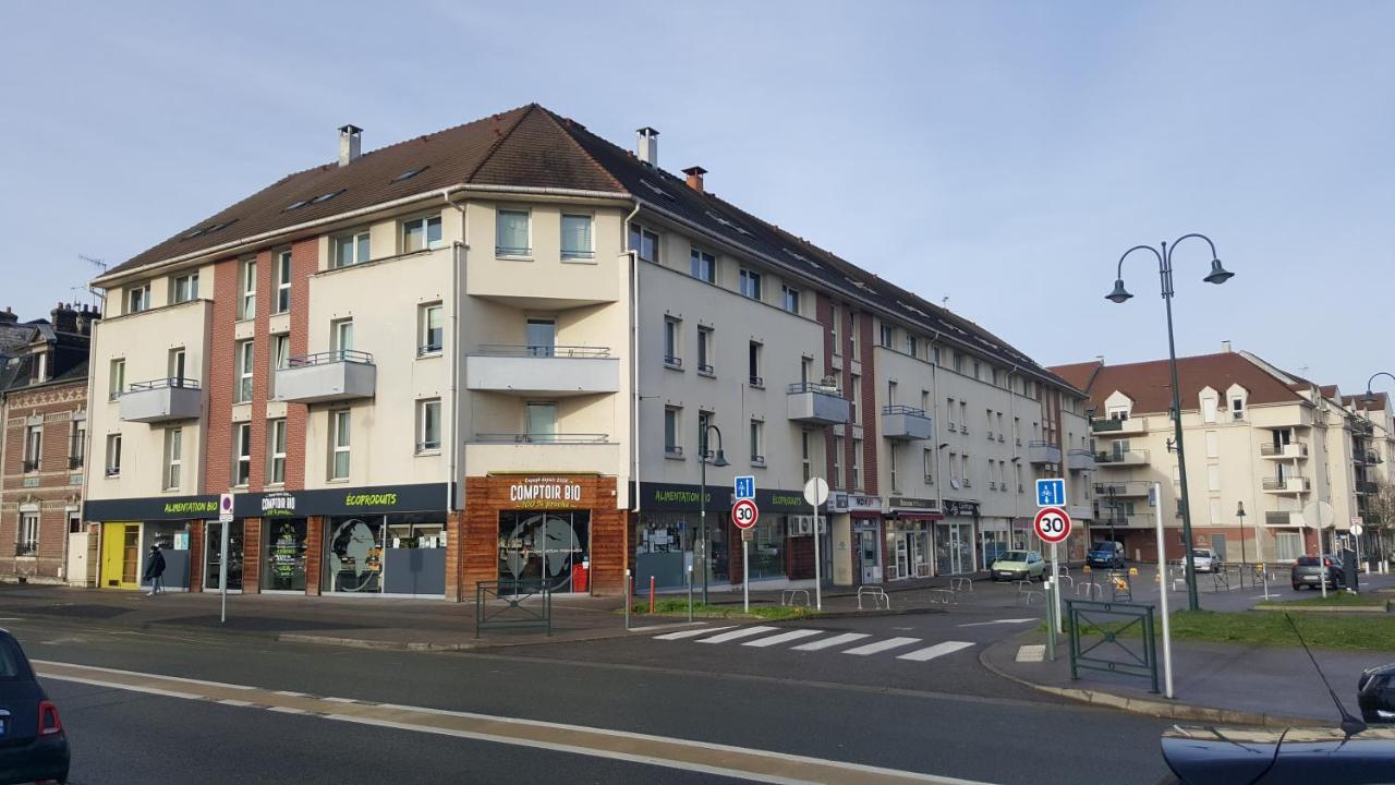Residence Hoteliere Poincare Margny-les-Compiegne Exterior foto