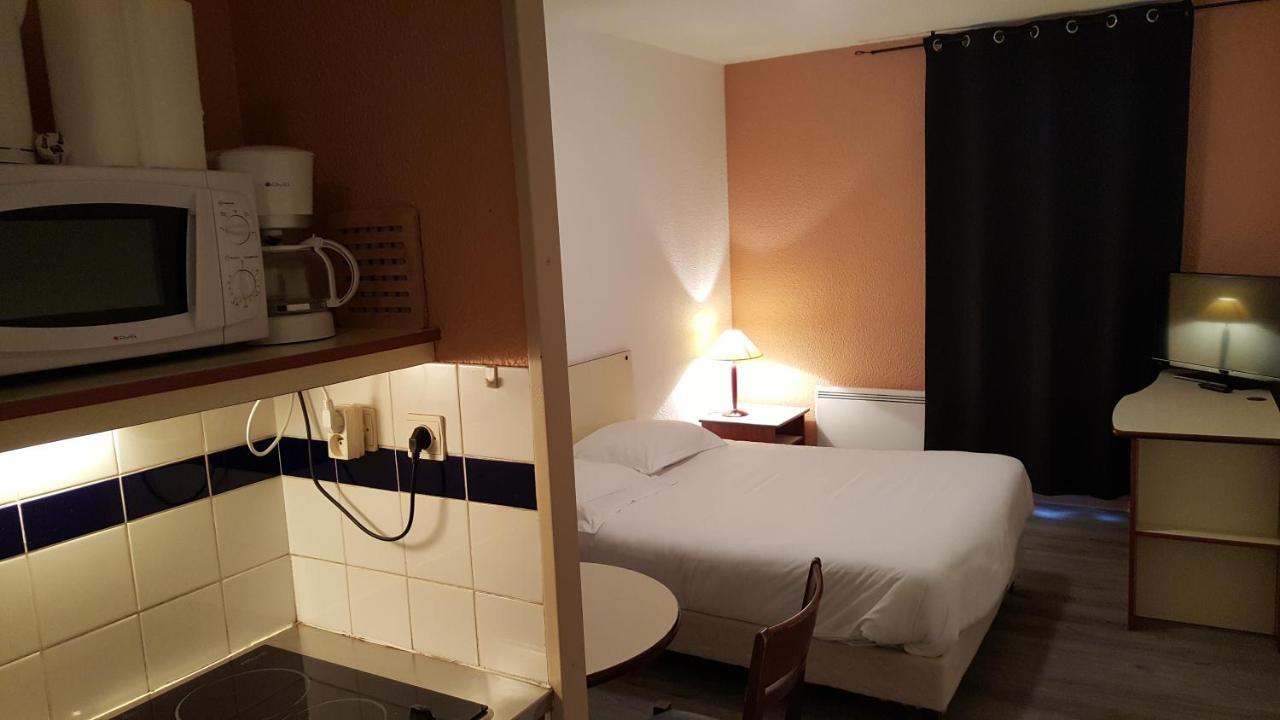 Residence Hoteliere Poincare Margny-les-Compiegne Exterior foto
